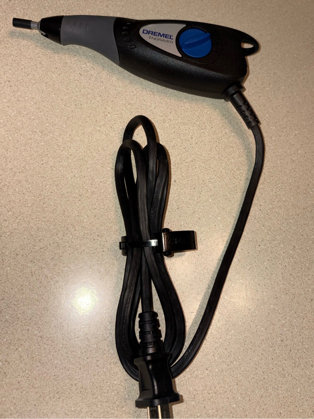 New Never Used Dremel Engraver Handheld Electric Tool - Black and Gray